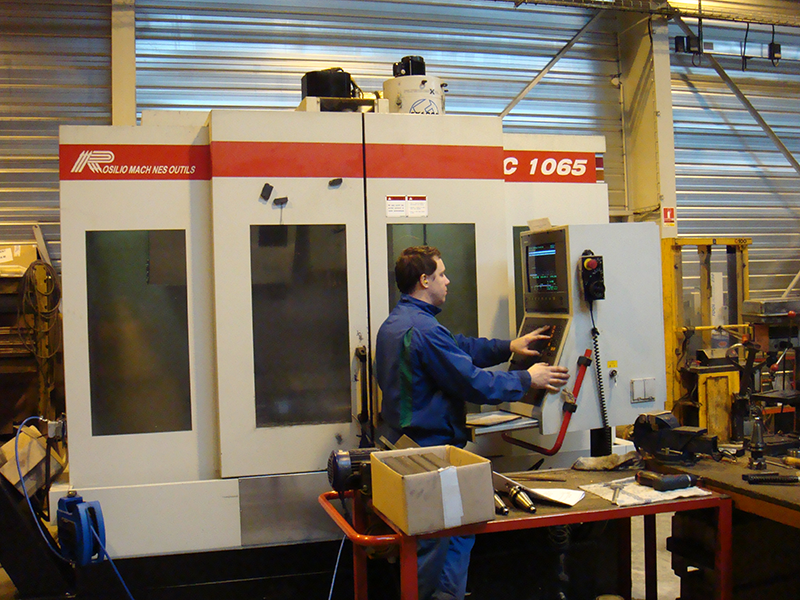 Mécanique de précision à Moncoutant